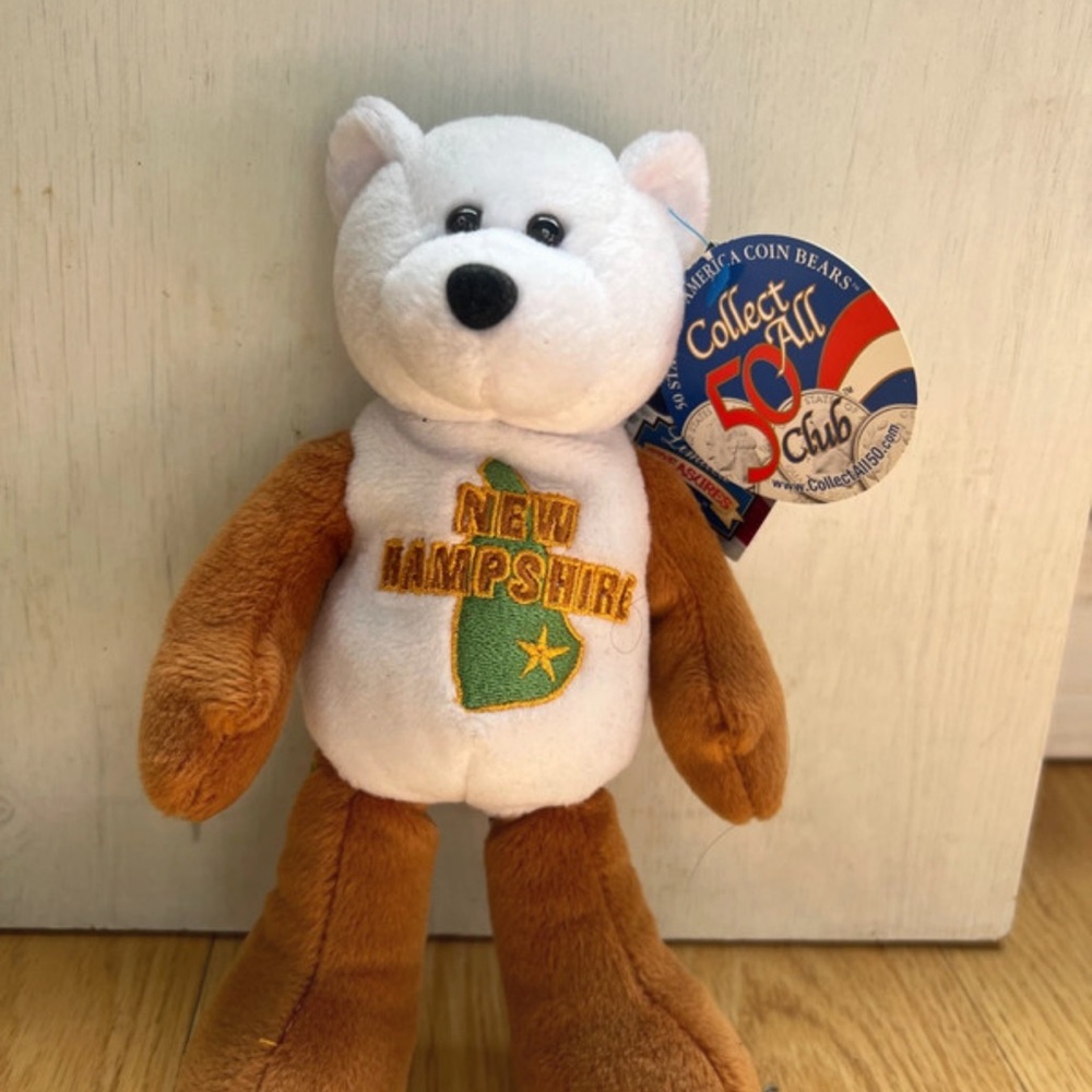 New Hampshire Collectible Bear